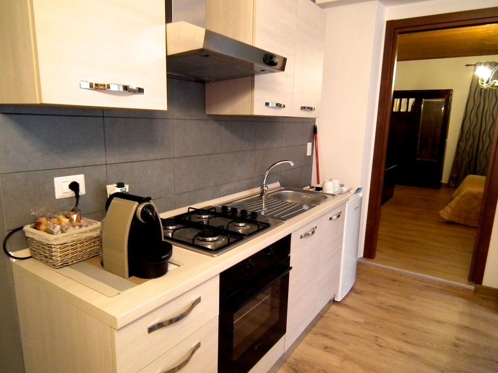 Suite Umberto I Assis Exterior foto
