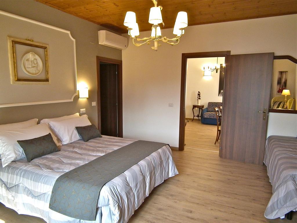 Suite Umberto I Assis Exterior foto
