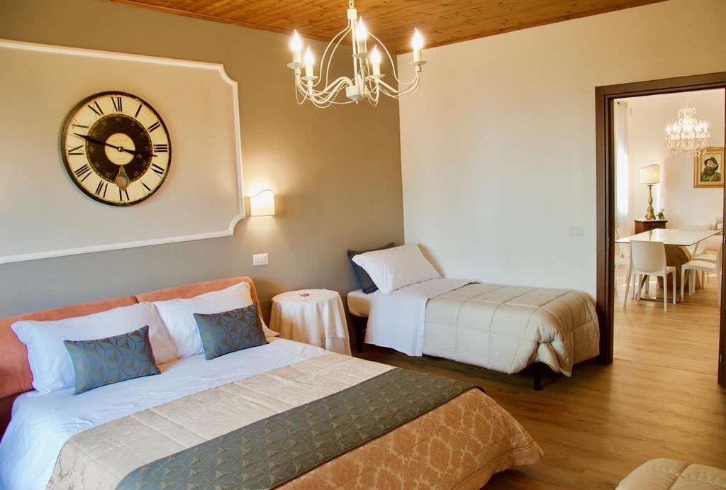 Suite Umberto I Assis Exterior foto